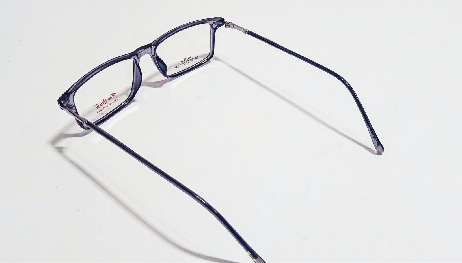 Discount Optical Plus Tom hardy brown full rim rectangular eye glases - Image 3