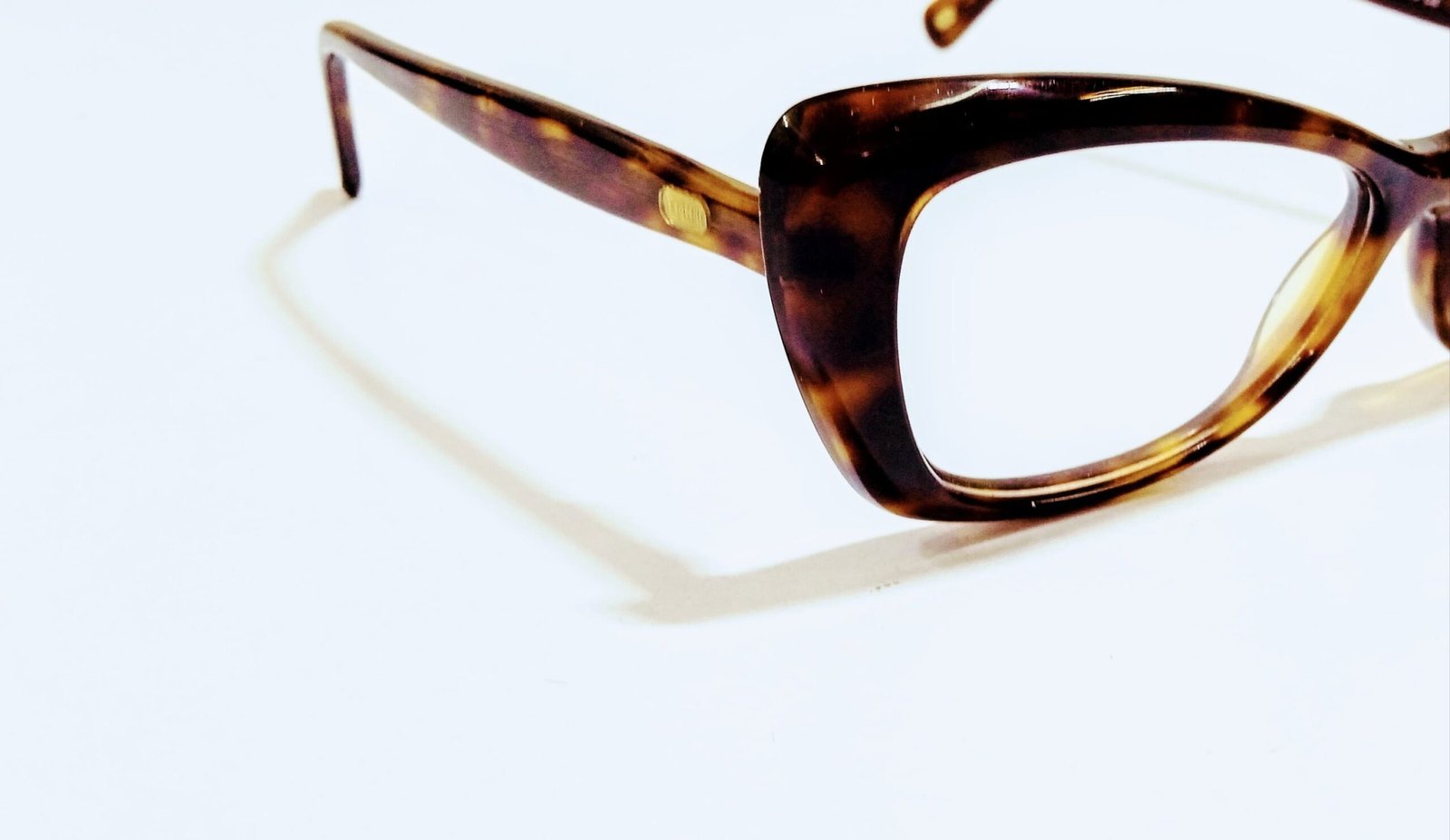 Discount Optical Plus animalier brown cat eye glasses - Image 2