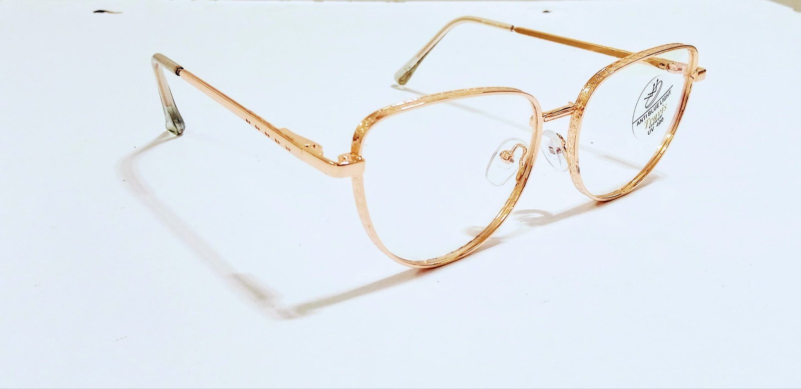 discount Optical Plus golden frame
full-rim - Image 5
