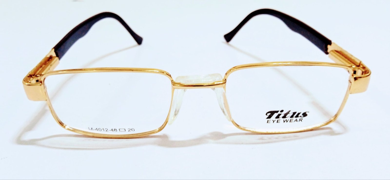 Discount Optical Plus eye wear Golden fullrim rectangular frame